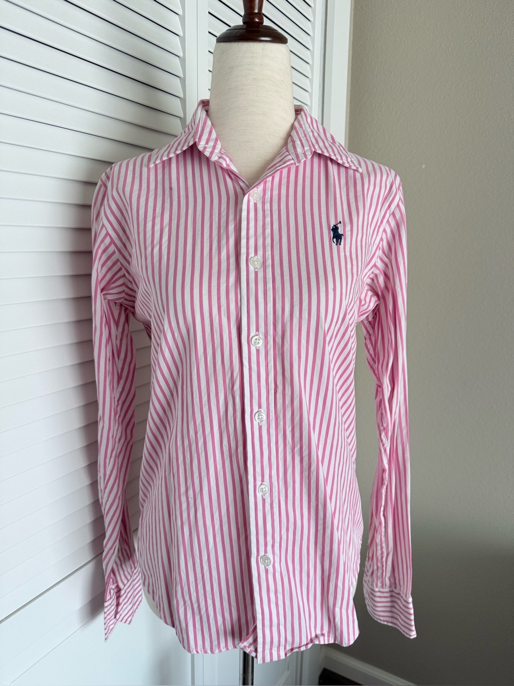 Ralph Lauren Women’s Pink Stripe Classic Button-Up Shirt Size 4 EUC